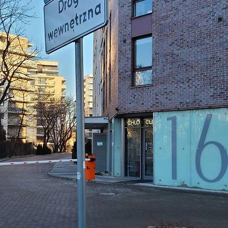 Wellsituated 1 Bedroom Condo In Warsaw Freeparking エクステリア 写真