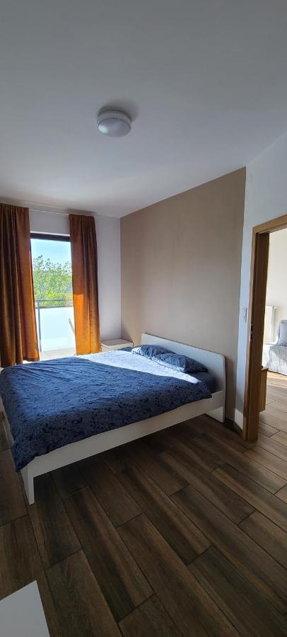 Wellsituated 1 Bedroom Condo In Warsaw Freeparking エクステリア 写真