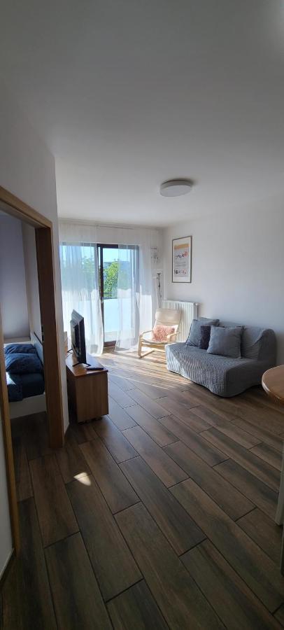 Wellsituated 1 Bedroom Condo In Warsaw Freeparking エクステリア 写真